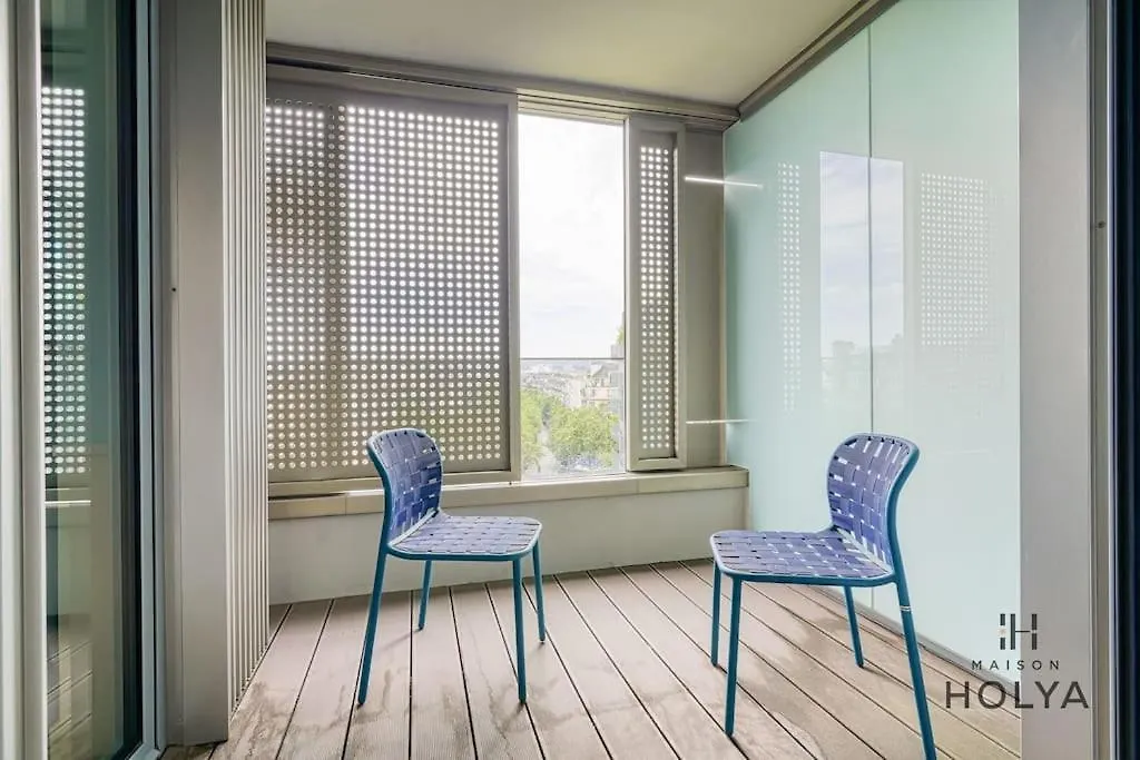 Le Lumineux - A Auteuil - 361b Paris